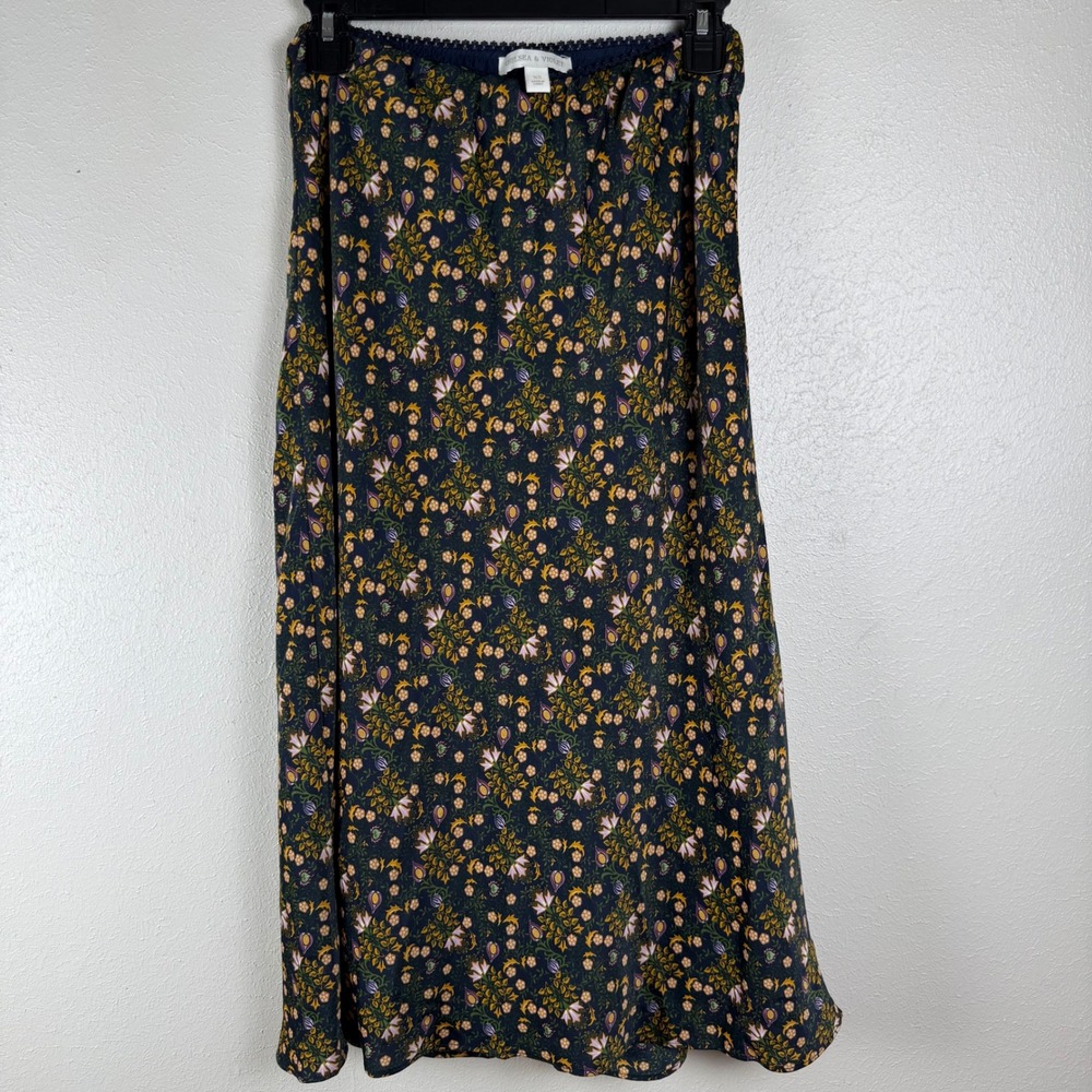 Chelsea & Violet Navy Floral Midi Skirt Lace Trim Elastic Waist XS
